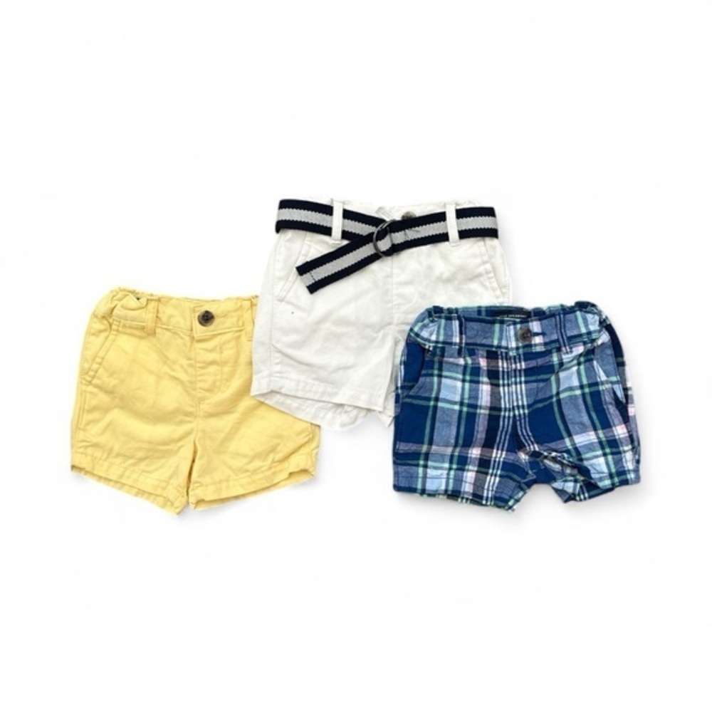 The Children’s Place Boys Chino Shorts Yellow, White, and Blue Plaid 6-9 Months